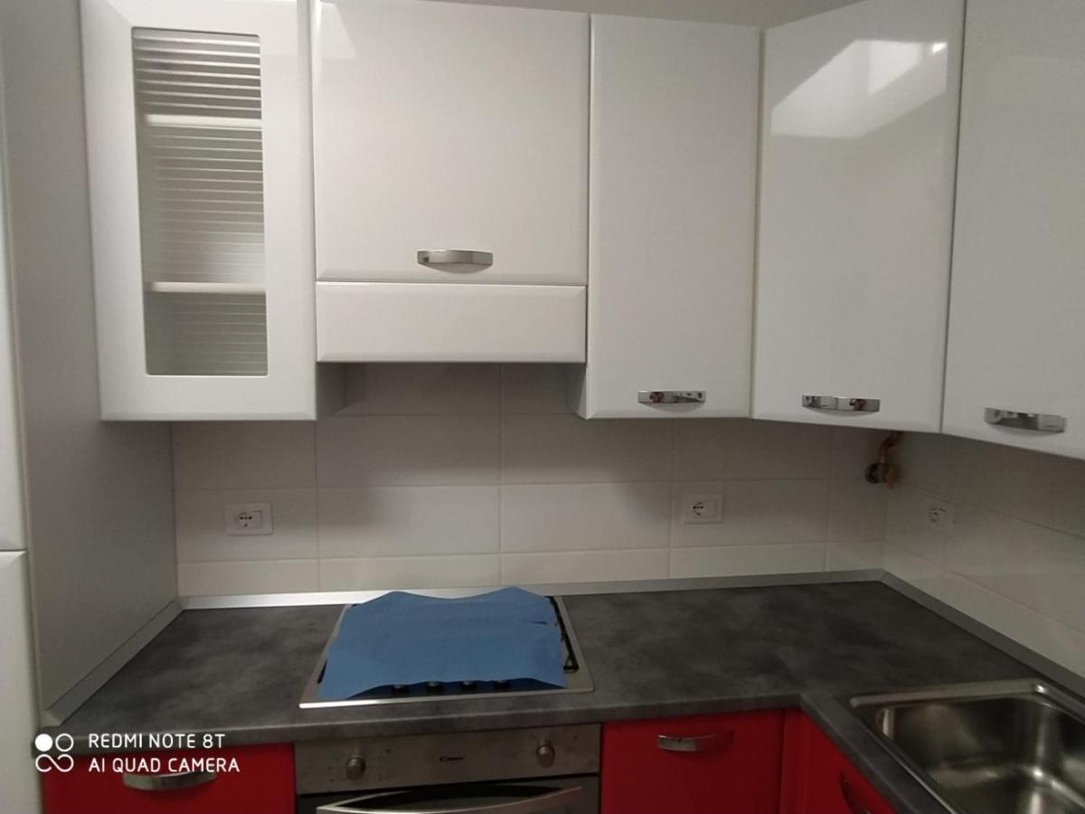 Al Cinema Apartment Scerni Екстериор снимка